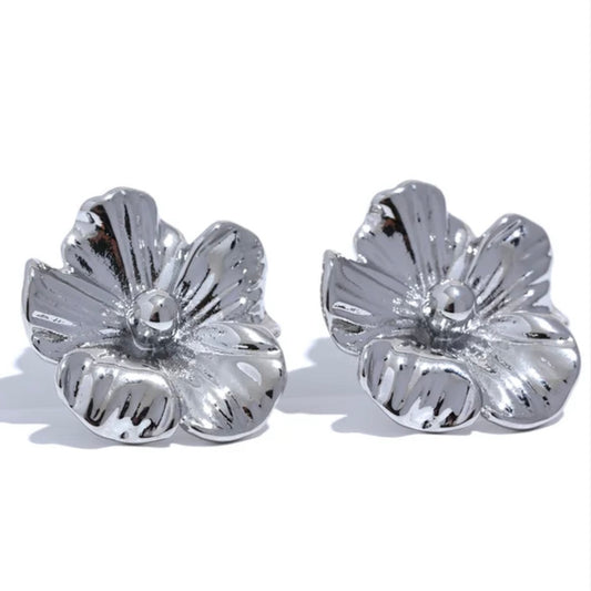 Lola Earrings - Silver